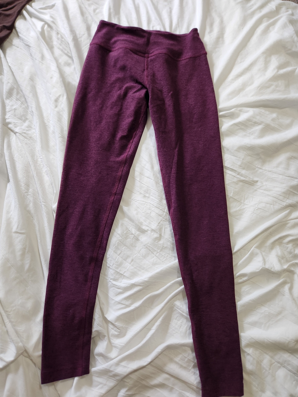 Beyond Yoga Women's Plum Stretch Leggings